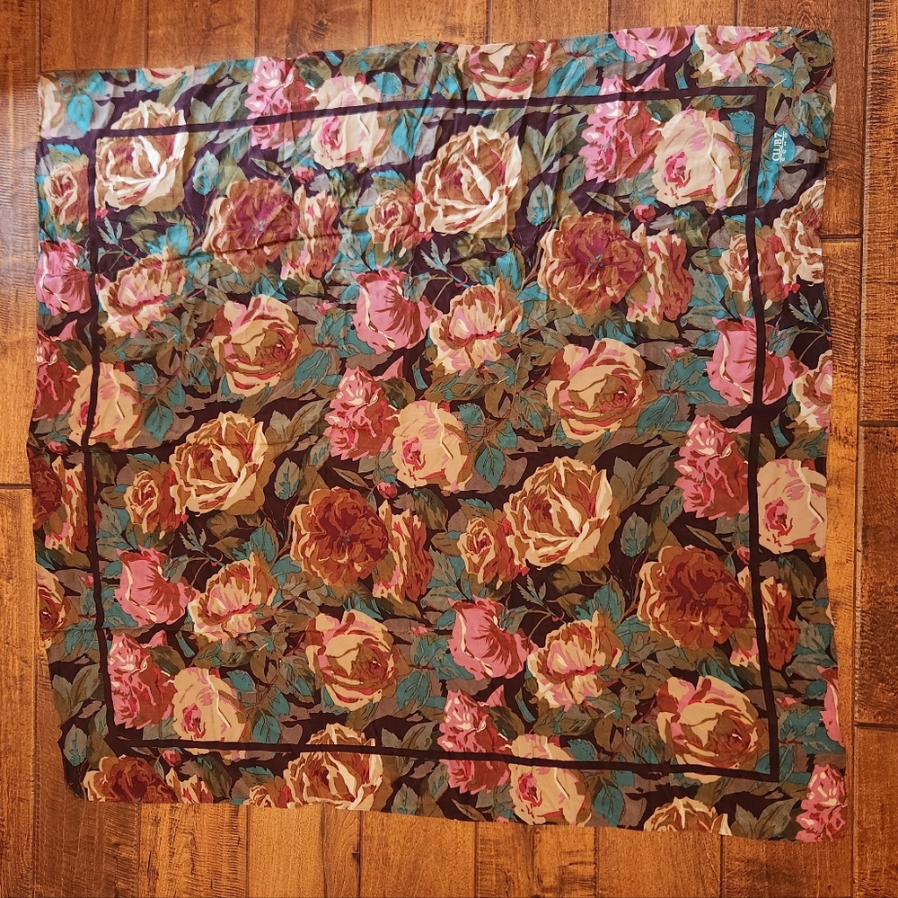 Club‎ 7 Echo Silk Floral Patterned Scarf